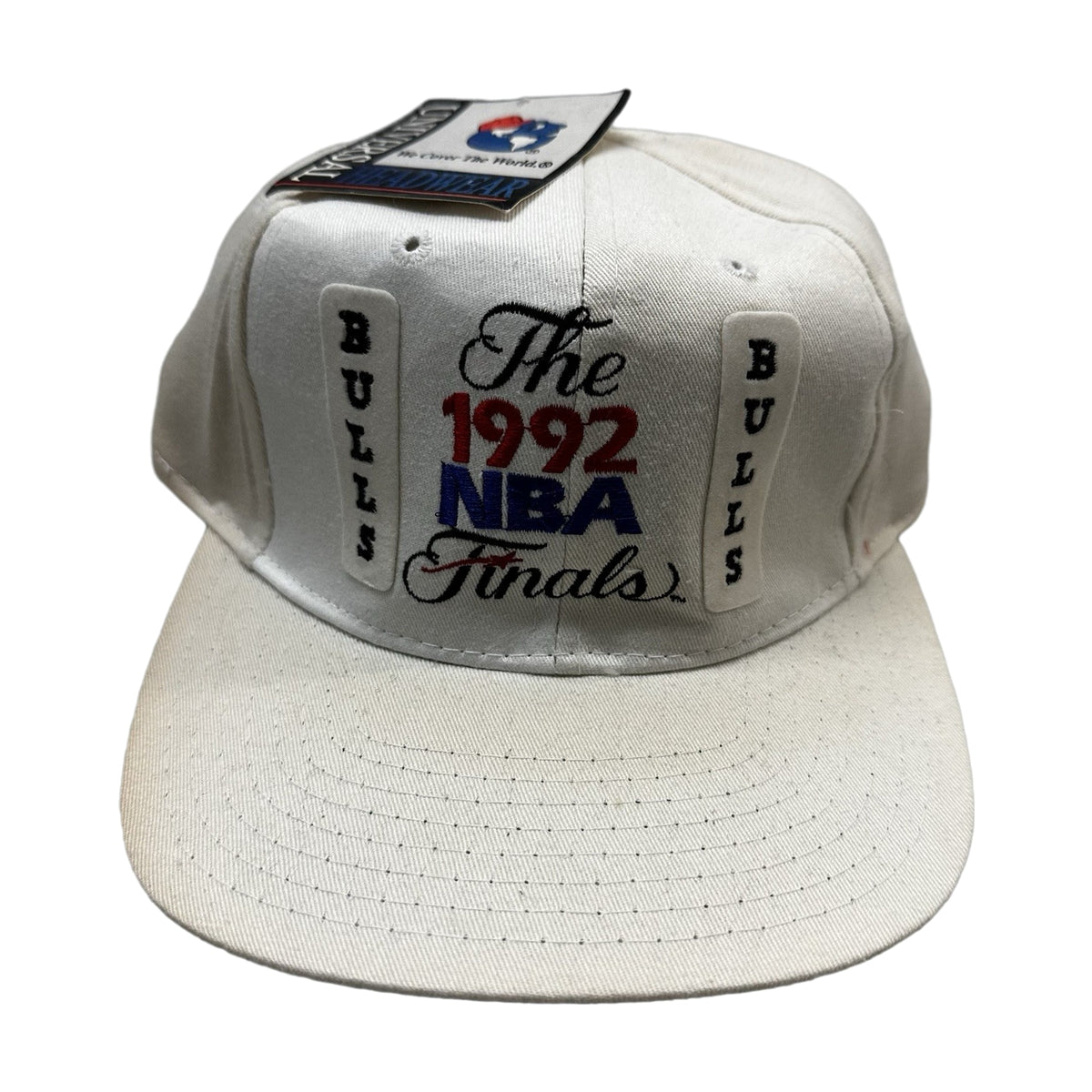 Vintage 1992 Chicago Bulls Michael Jordan NBA Finals Universal Snapback Hat white - photo 1