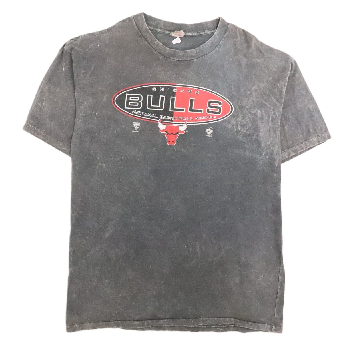 Vintage 90s Chicago Bulls T-Shirt - photo 1
