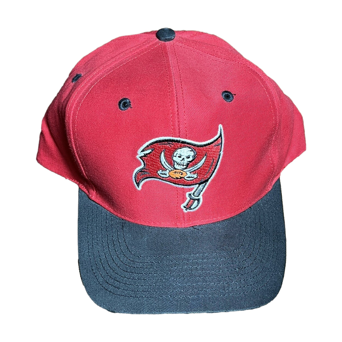 Vintage 90s Tampa Bay Buccaneers Logo 7 Snapback Hat red - photo 1